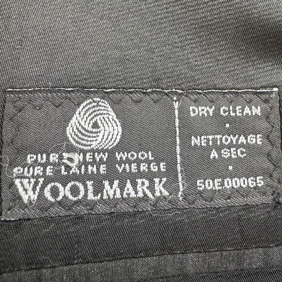 Chaps Woolmark Men’s Blazer Jacket 2-Button Gray Pinstripe Pure Wool Classic - Picture 6 of 8